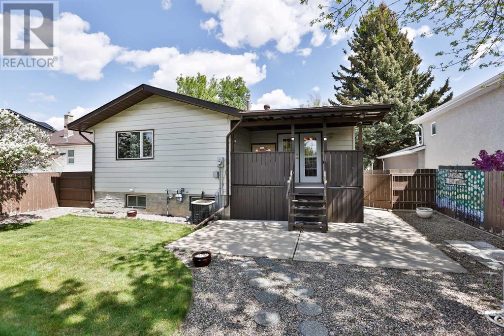 418 Dieppe Boulevard S, Lethbridge, Alberta  T1J 3X1 - Photo 2 - A2222529