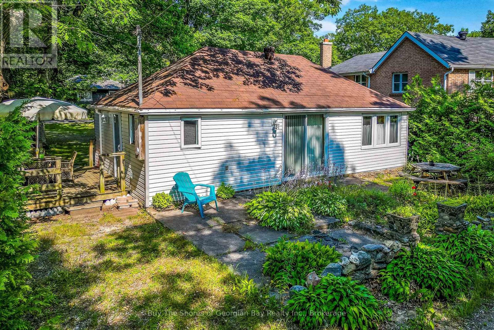 33 YARWOOD ROAD S, tiny, Ontario