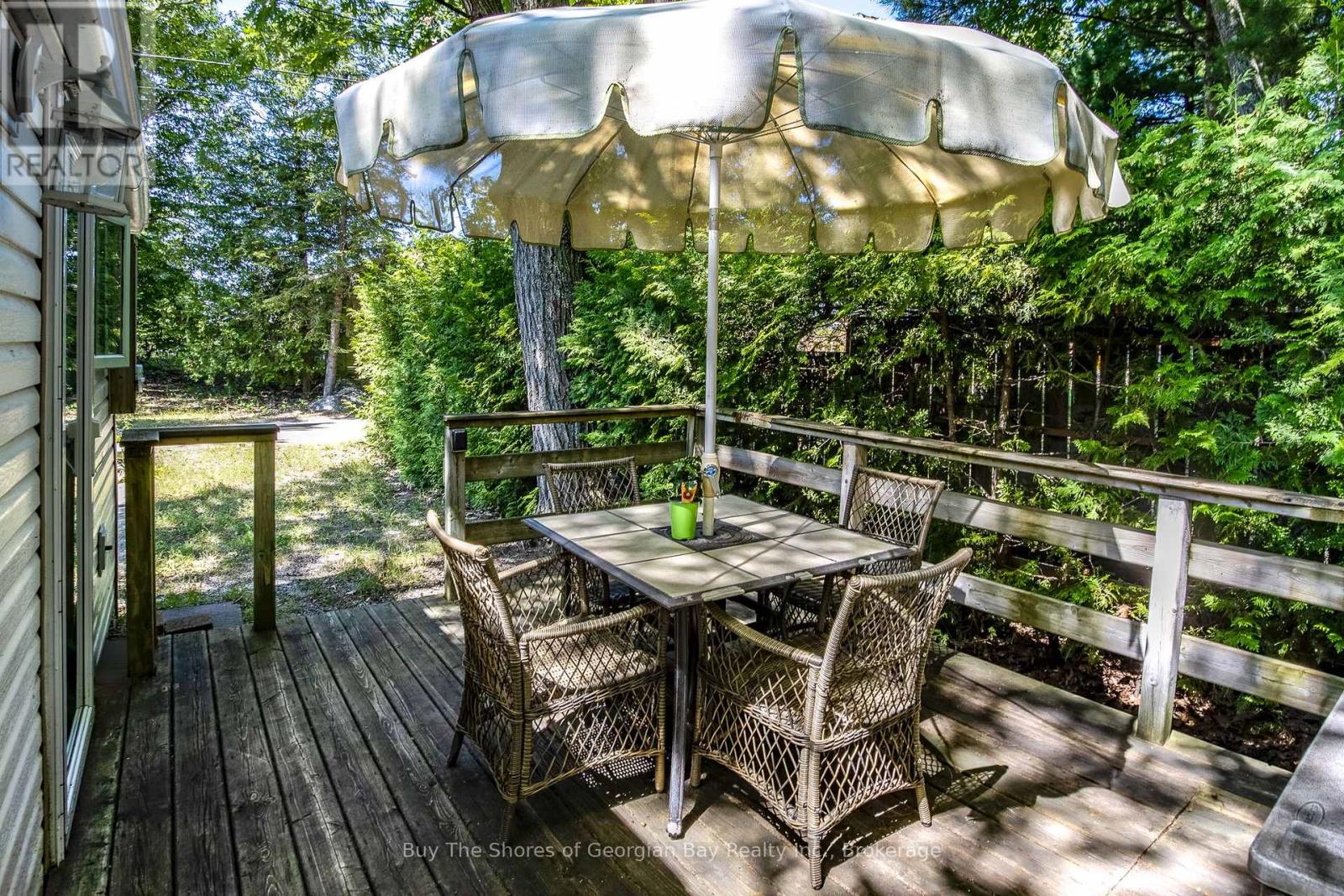 33 Yarwood Road S, Tiny, Ontario  L0L 2J0 - Photo 16 - S12168423