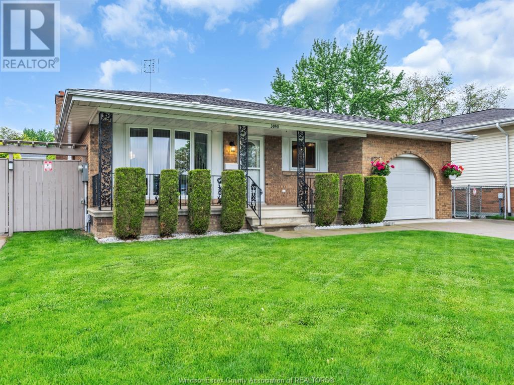 3040 Forest Glade Drive, Windsor, Ontario  N8R 1L5 - Photo 4 - 25012863