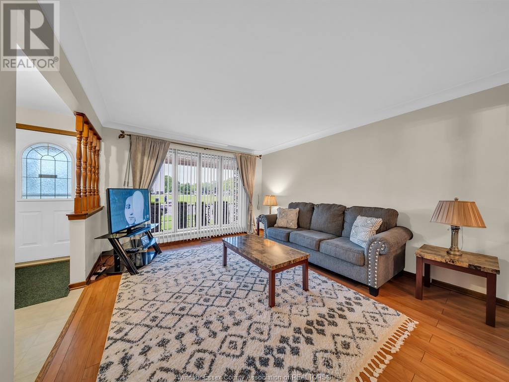 3040 Forest Glade Drive, Windsor, Ontario  N8R 1L5 - Photo 14 - 25012863