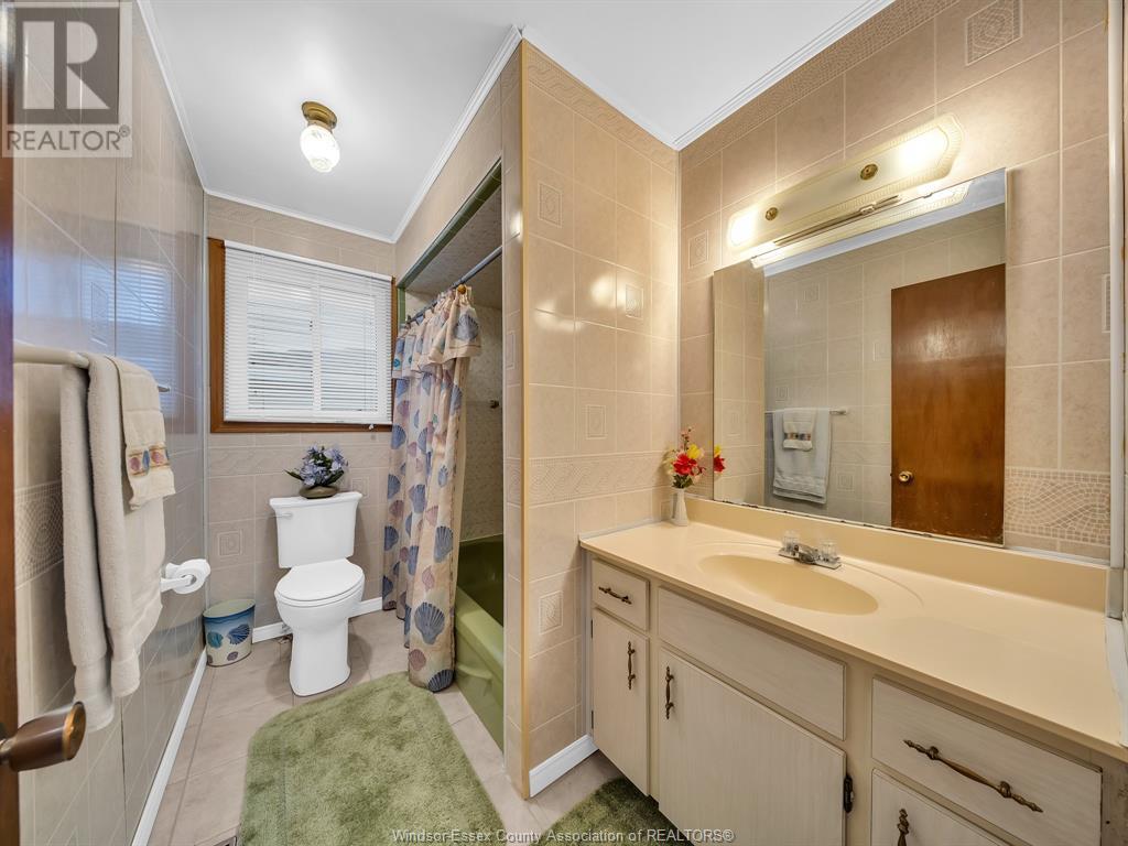 3040 Forest Glade Drive, Windsor, Ontario  N8R 1L5 - Photo 28 - 25012863
