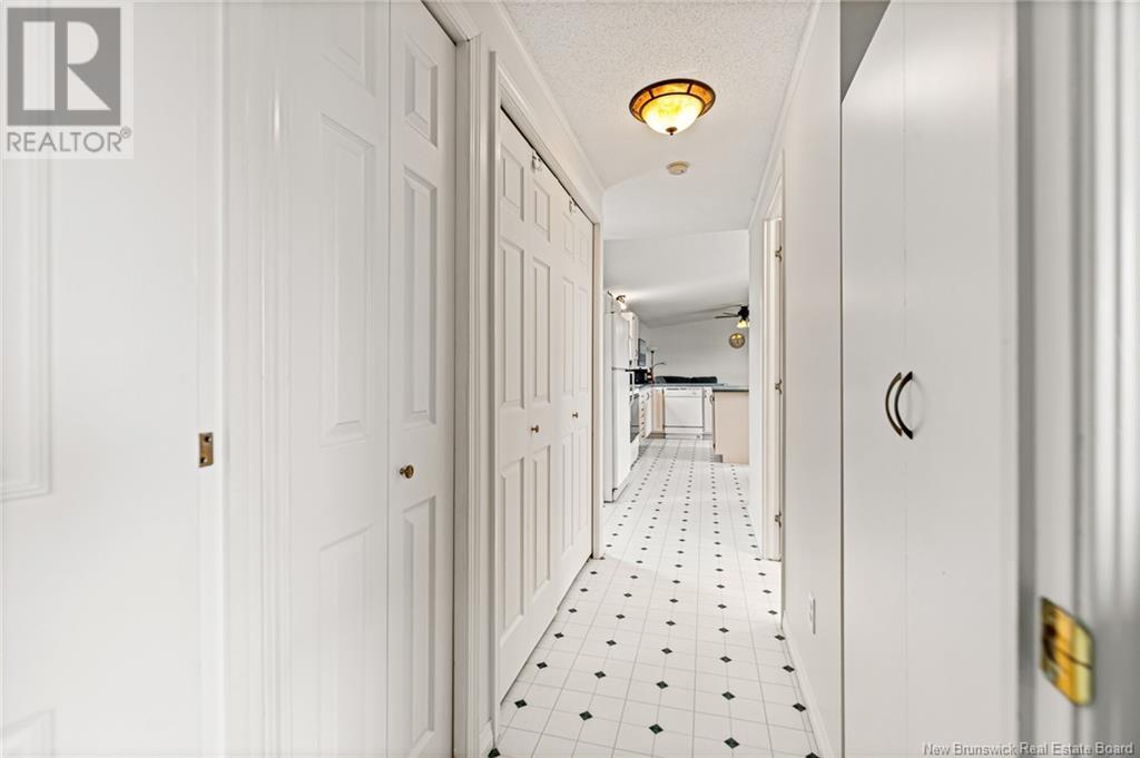 Property at 6 Sentier Street image 3