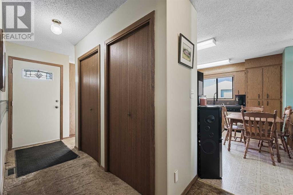 1418 Mcalpine Street, Carstairs, Alberta  T0M 0N0 - Photo 3 - A2209716