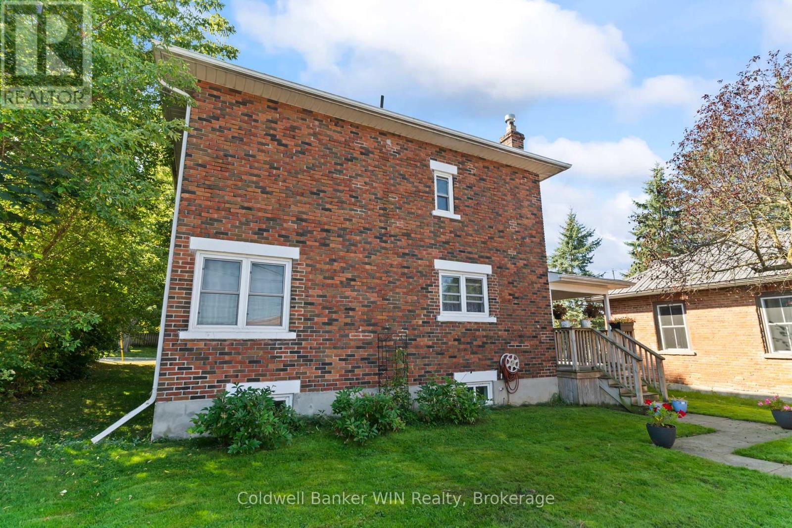 121 Queen Street W, Wellington North, Ontario  N0G 2L1 - Photo 22 - X12168343