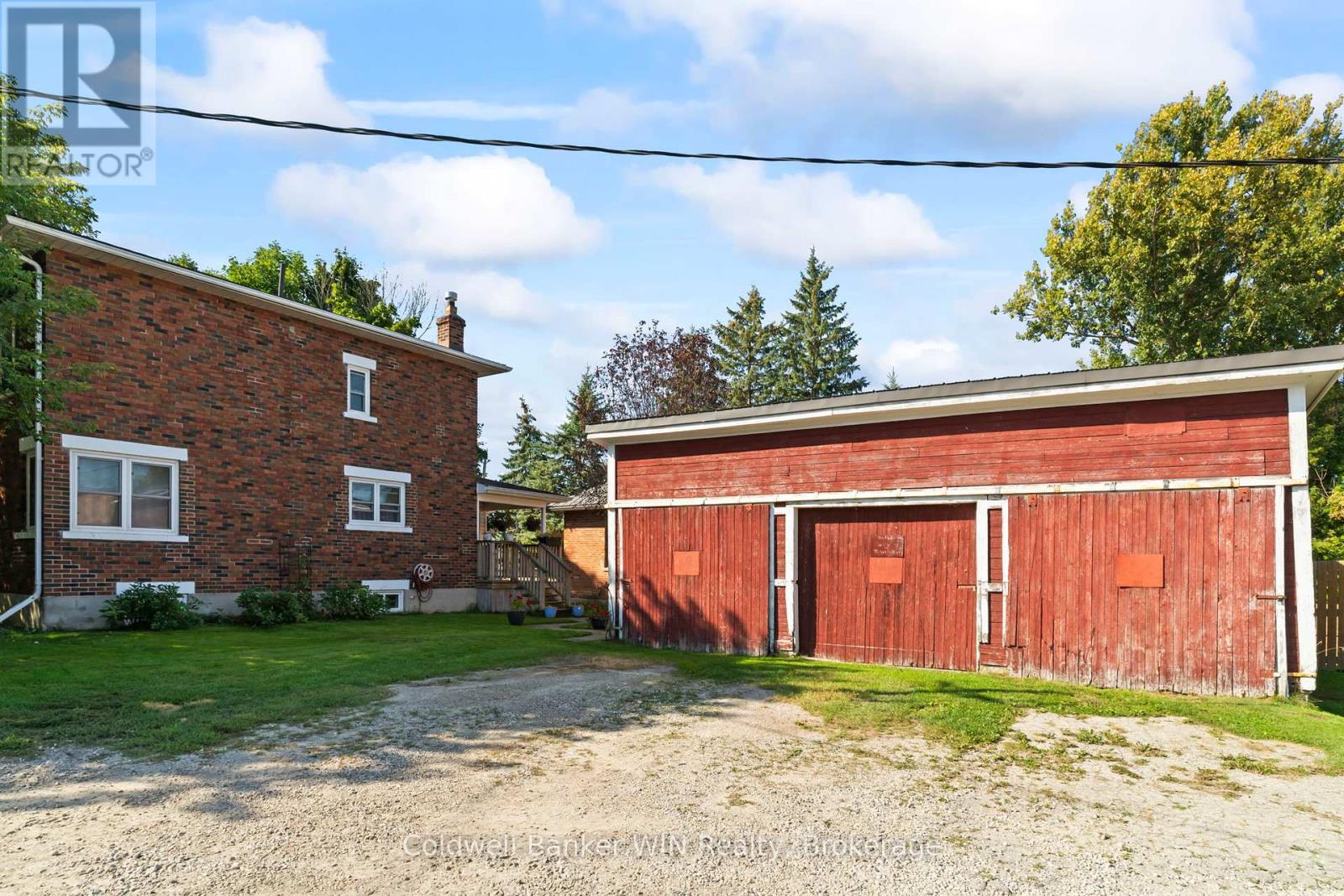 121 Queen Street W, Wellington North, Ontario  N0G 2L1 - Photo 23 - X12168343