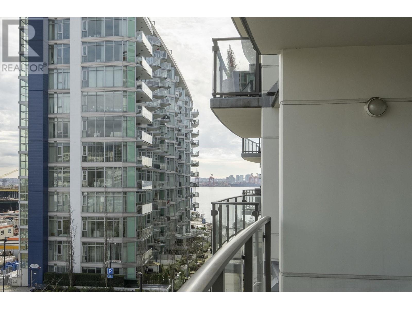 502 172 Victory Ship Way, North Vancouver, British Columbia  V7L 0B5 - Photo 7 - R3004307
