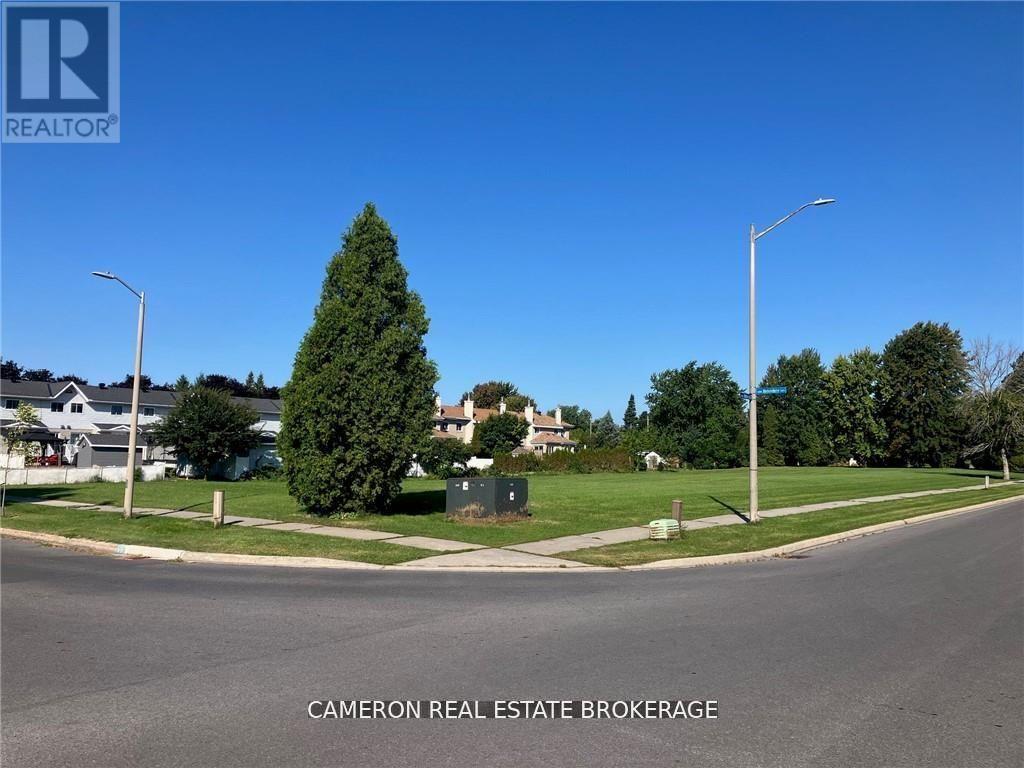Blckc&b Billington Drive, Cornwall, Ontario  K6H 6R5 - Photo 2 - X12162986