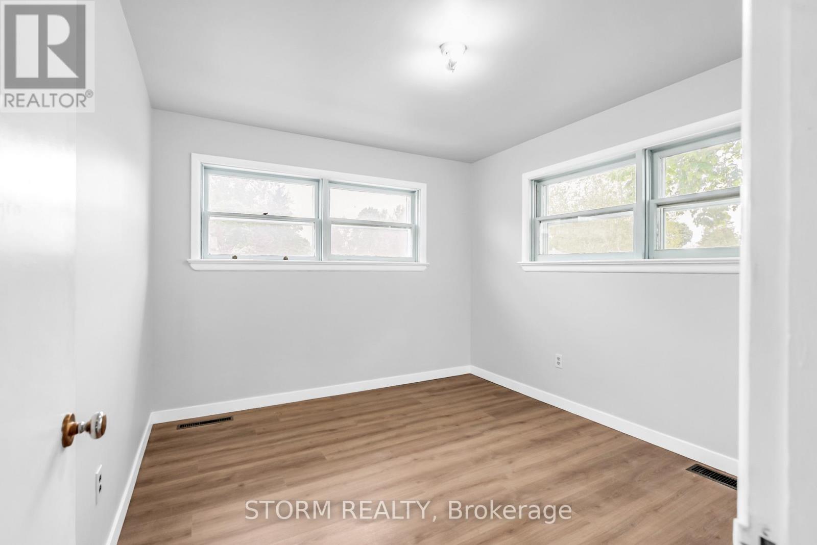 52 St Lawrence Street, South Stormont, Ontario  K0C 1M0 - Photo 16 - X12168460