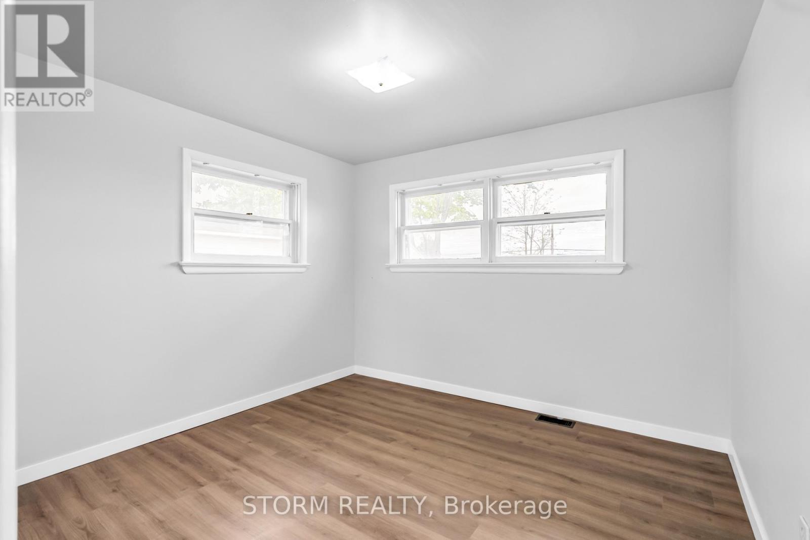 52 St Lawrence Street, South Stormont, Ontario  K0C 1M0 - Photo 20 - X12168460