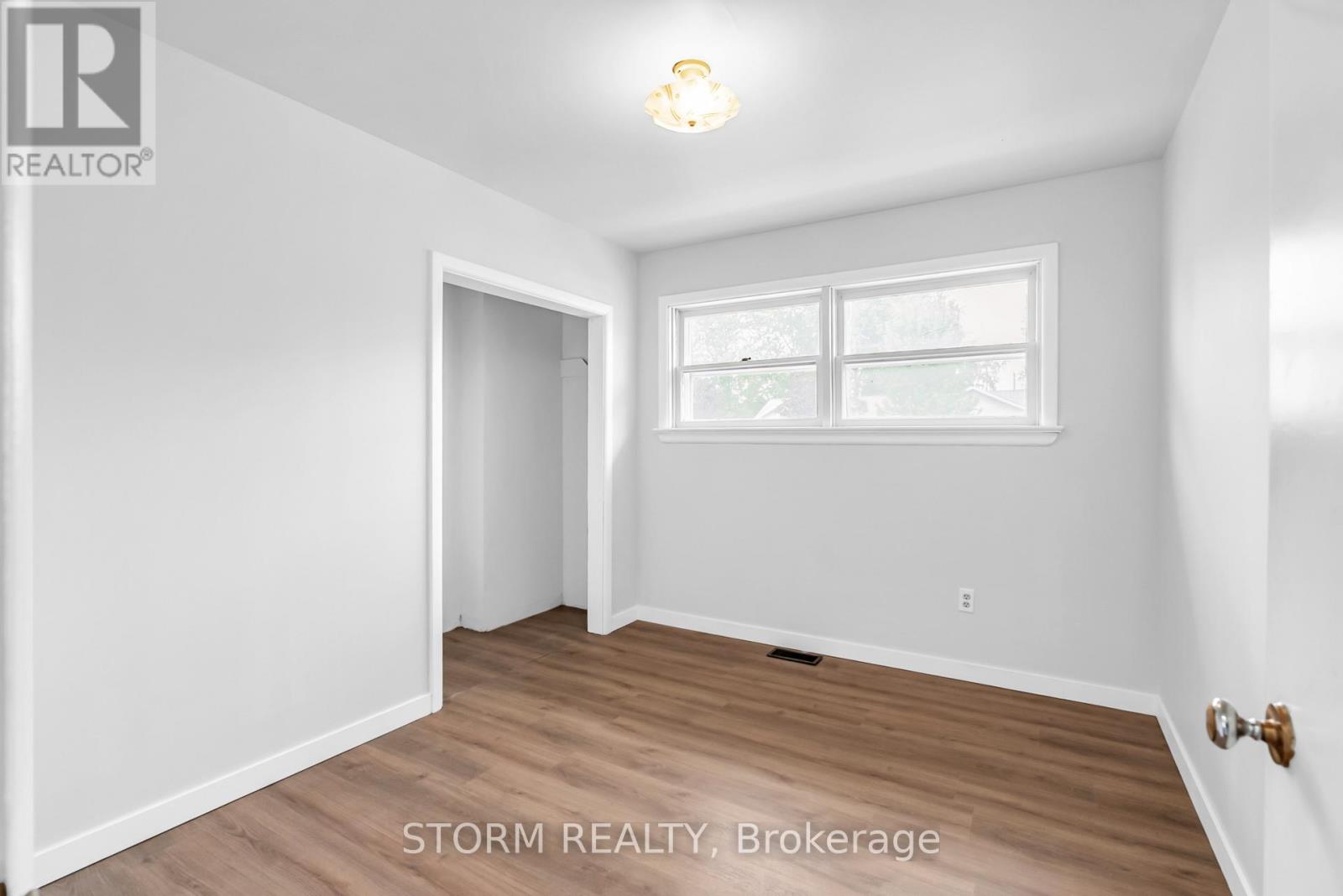 52 St Lawrence Street, South Stormont, Ontario  K0C 1M0 - Photo 21 - X12168460