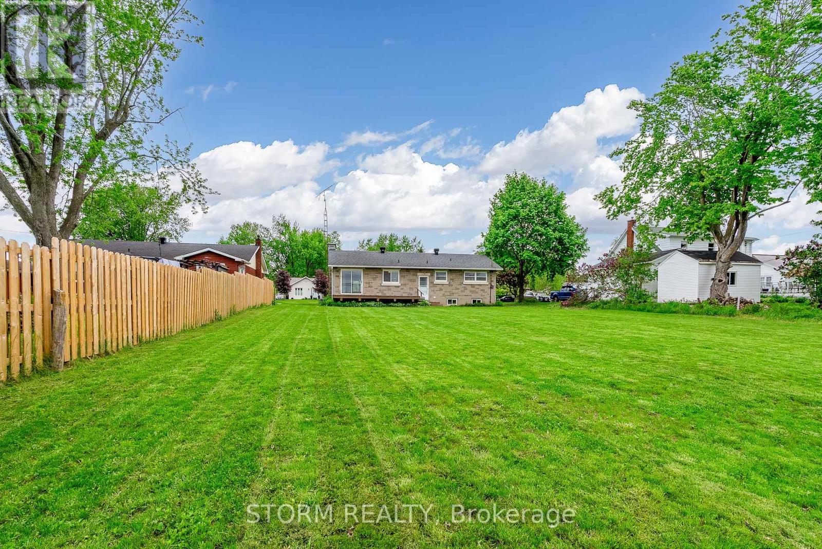 52 St Lawrence Street, South Stormont, Ontario  K0C 1M0 - Photo 40 - X12168460