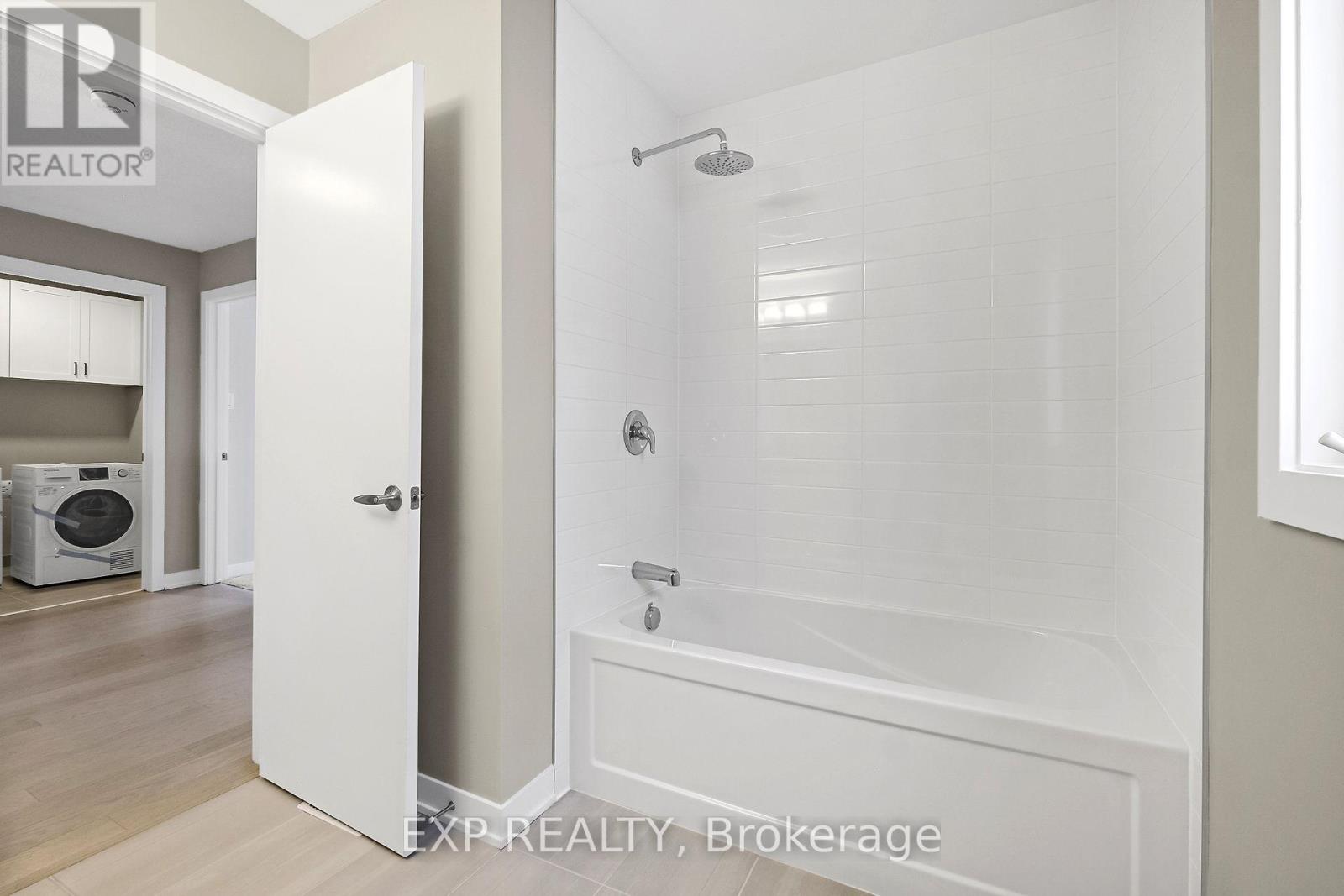 98 Pizzicato Street, Ottawa, Ontario  K1C 7G4 - Photo 25 - X12168285