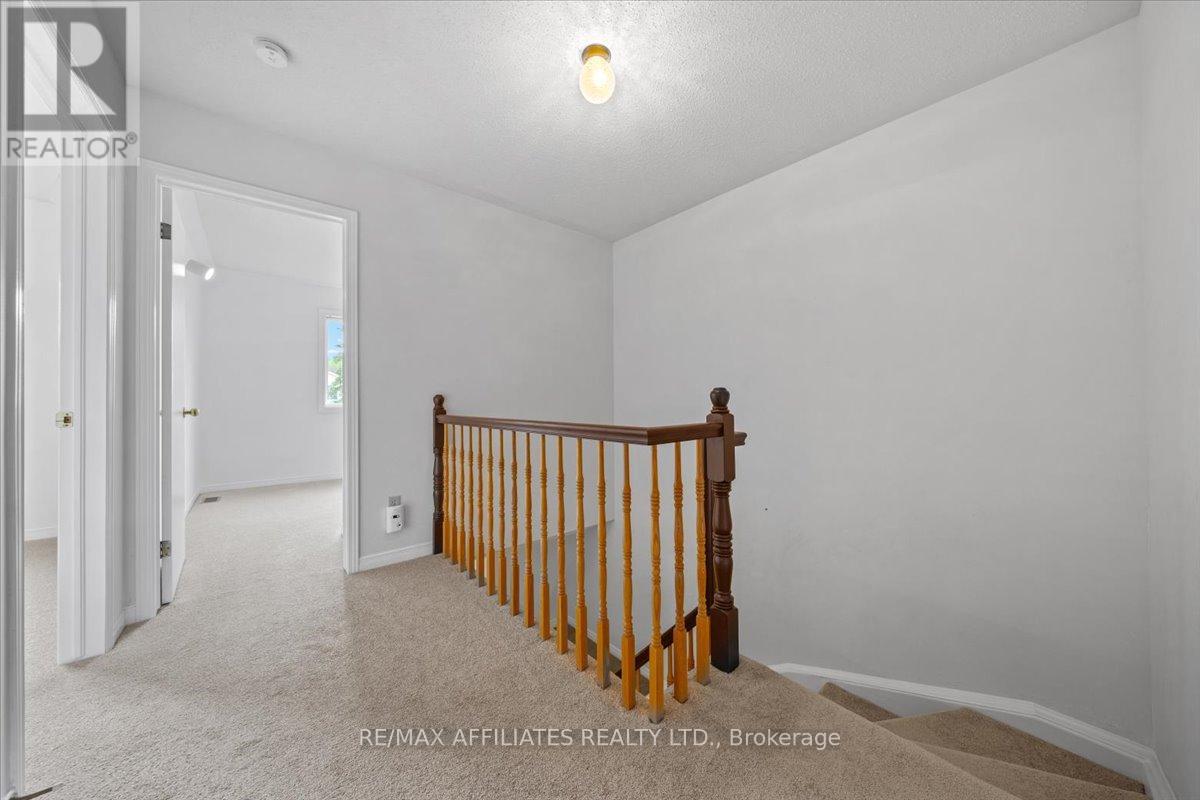 51 Newport Crescent, Ottawa, Ontario  K1T 3M2 - Photo 26 - X12168302