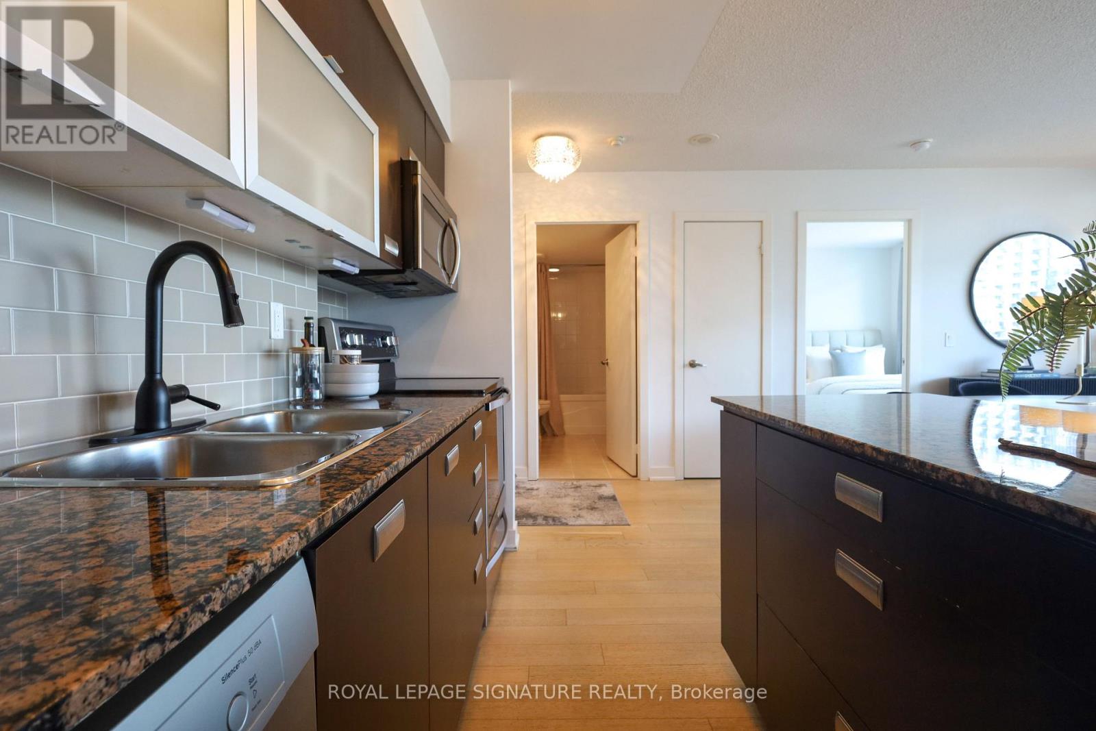 1708 - 80 Western Battery Road, Toronto, Ontario  M6K 3S1 - Photo 16 - C12143611