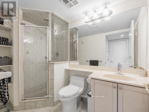 1719 - 15 Northtown Way, Toronto (Willowdale East), Ontario  M2N 7A2 - Photo 13 - C12168136