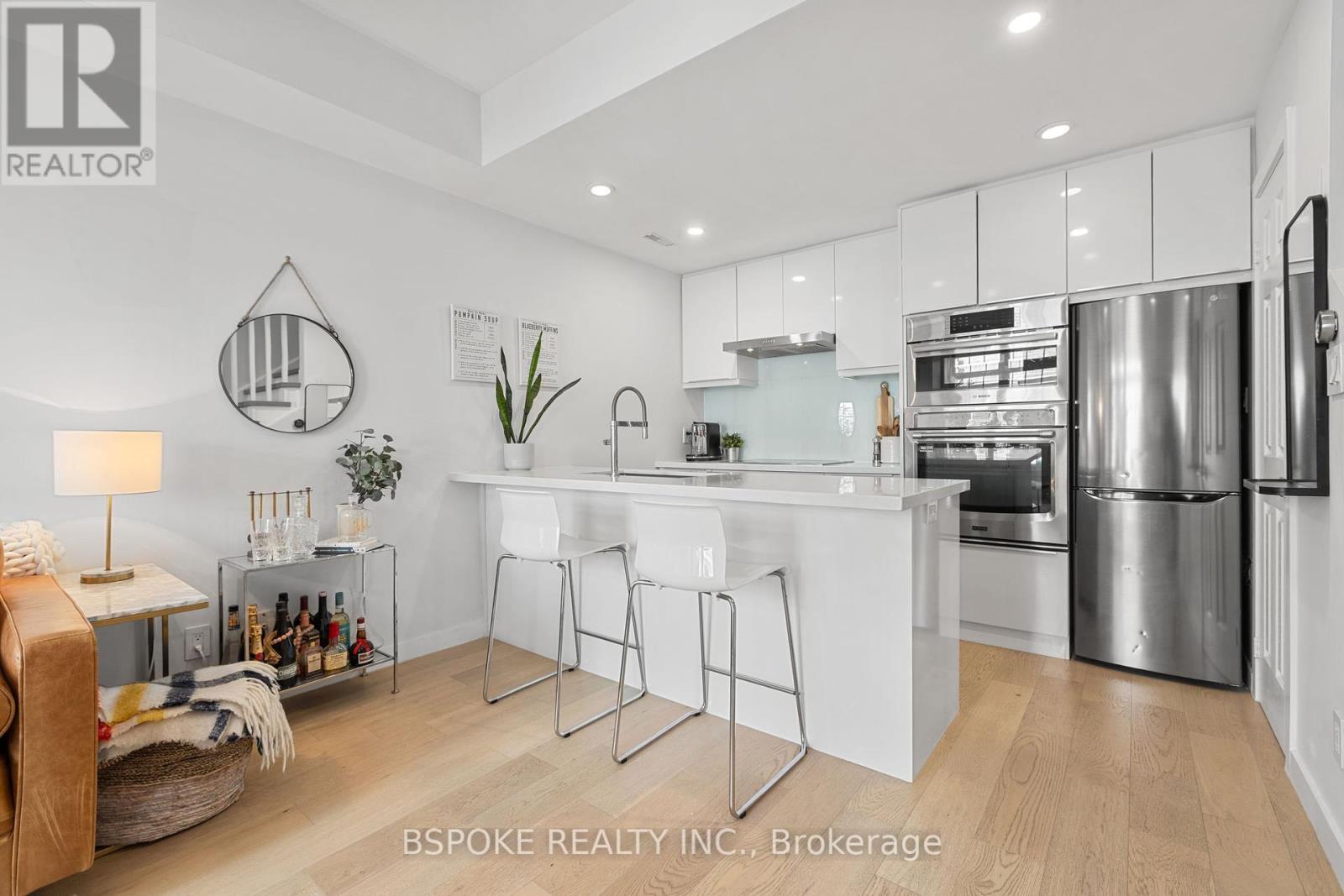 3 - 6 Wellesley Place, Toronto (North St. James Town), Ontario  M4Y 3E1 - Photo 10 - C12168206