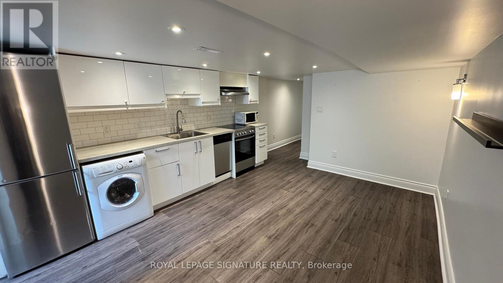 LOWER - 721 DOVERCOURT ROAD, Toronto, Ontario