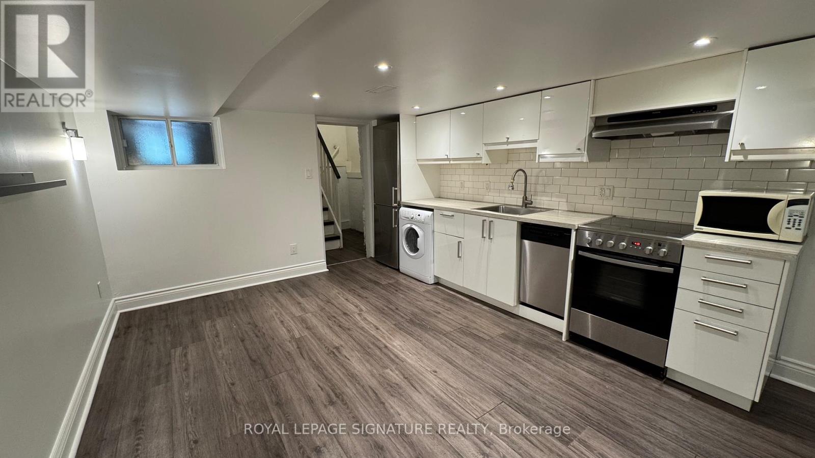 Lower - 721 Dovercourt Road, Toronto, Ontario  M6H 2W7 - Photo 6 - C12168236