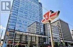 5403 - 488 University Avenue, Toronto, Ontario  M5G 0C1 - Photo 1 - C12168323