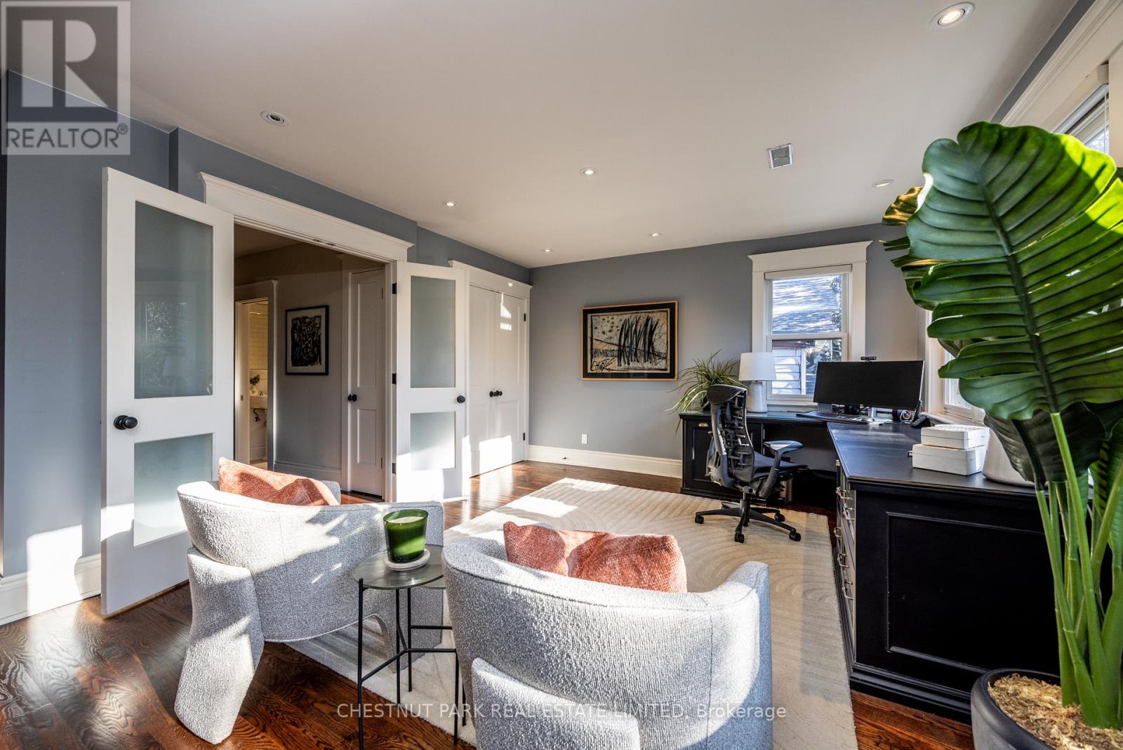 85 Duggan Avenue, Toronto, Ontario  M4V 1Y1 - Photo 20 - C12168388