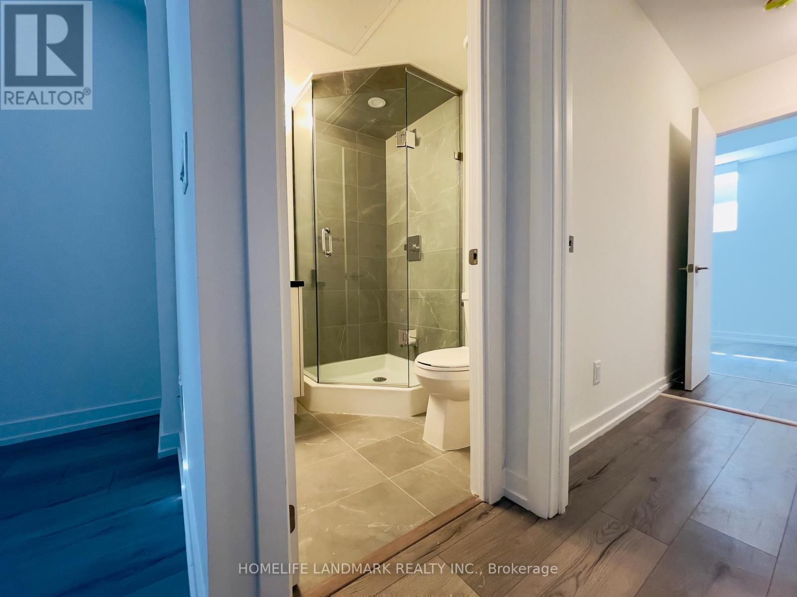 19 - 268 Finch Avenue E, Toronto, Ontario  M2N 0L3 - Photo 3 - C12168406