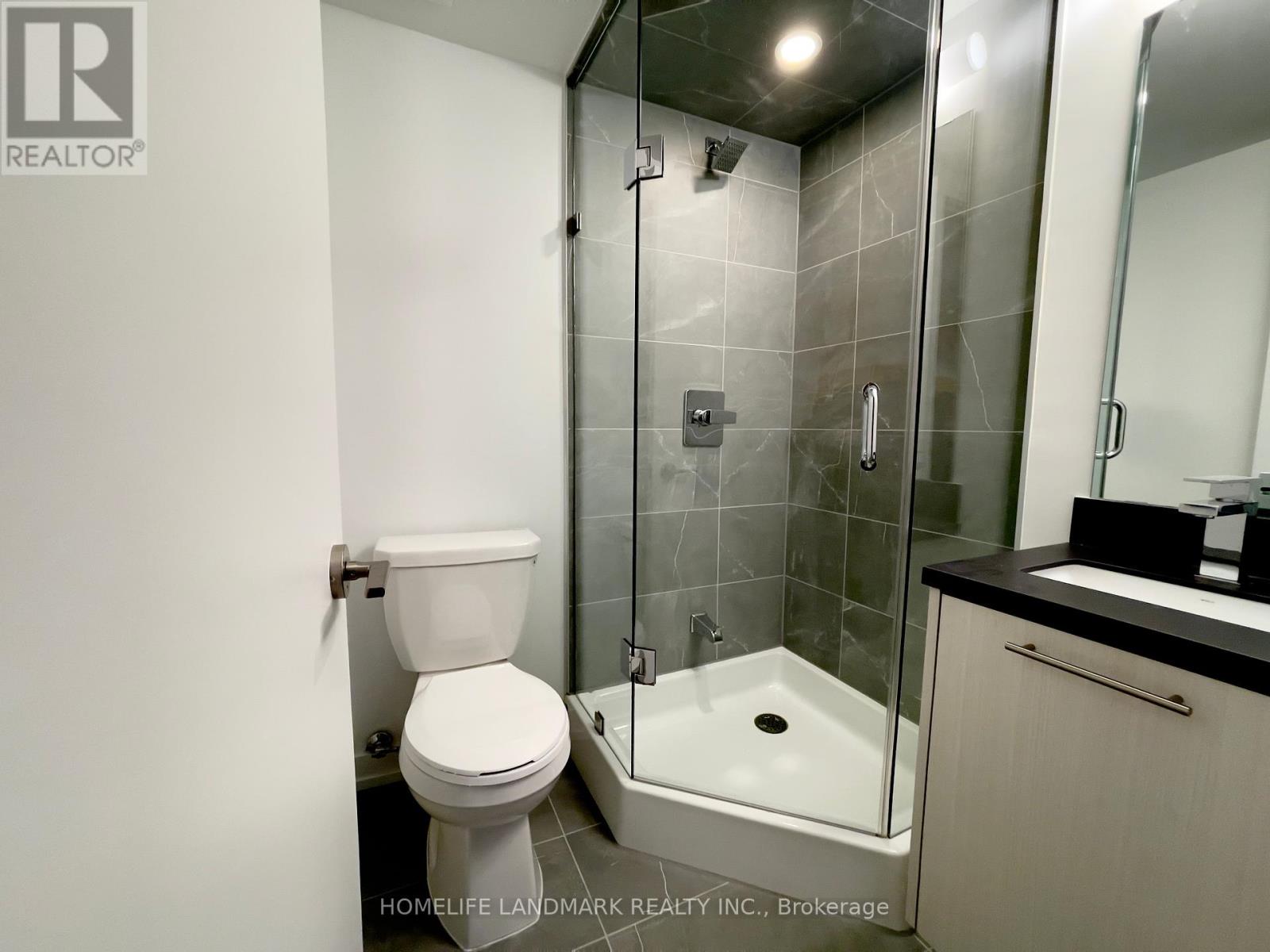 19 - 268 Finch Avenue E, Toronto, Ontario  M2N 0L3 - Photo 4 - C12168406