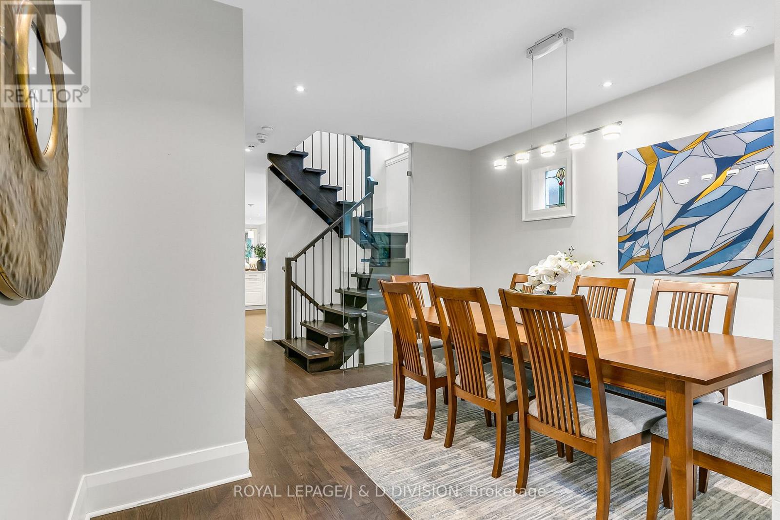 18 Le May Road, Toronto, Ontario  M4S 2X3 - Photo 5 - C12168446