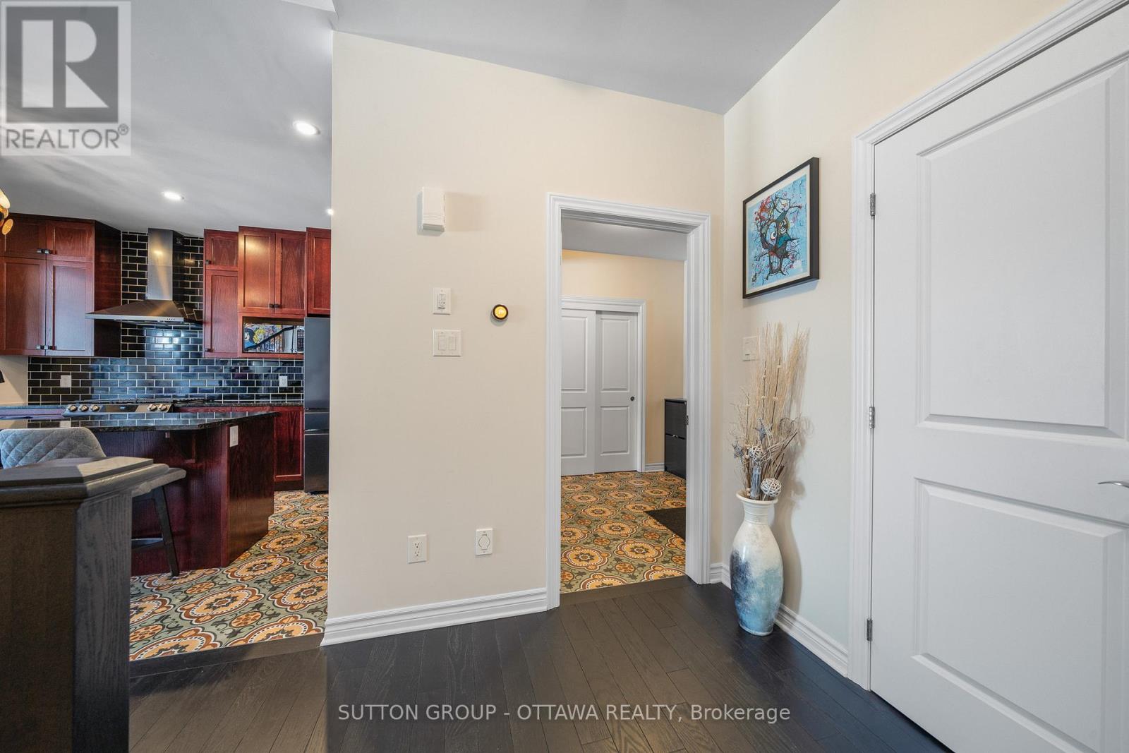 604 Enclave Lane, Clarence-Rockland, Ontario  K4K 0M8 - Photo 9 - X12000535