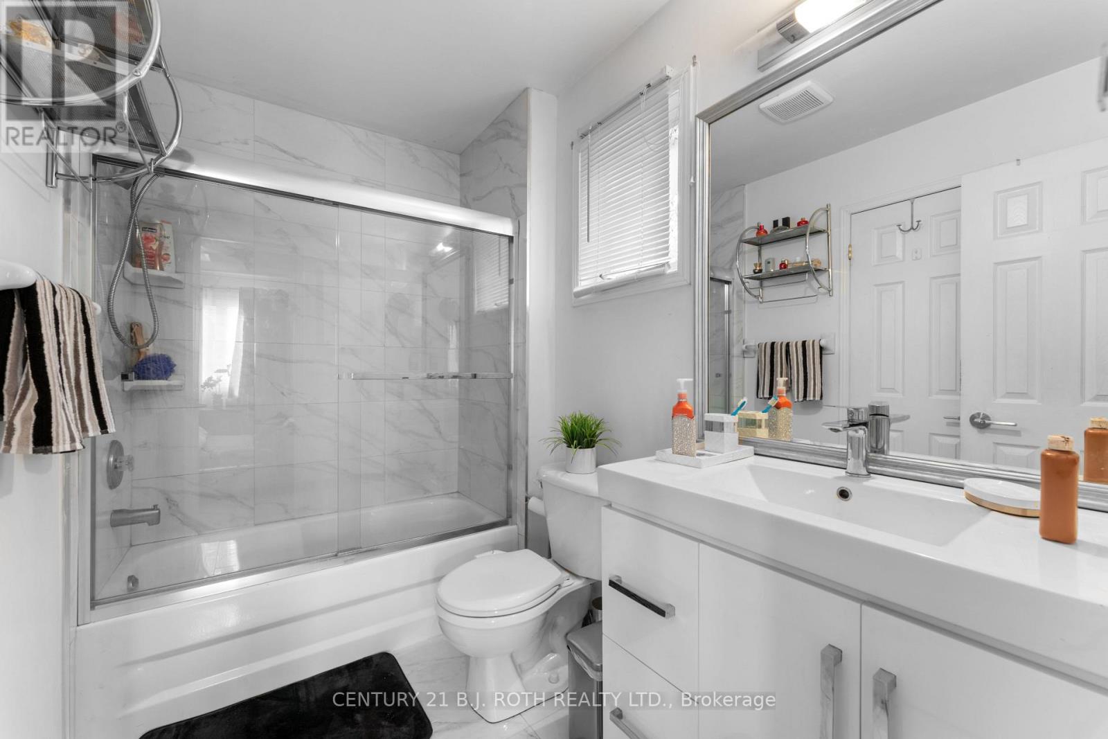 101 - 2 Hedge End Road, Toronto, Ontario  M1B 5Z8 - Photo 13 - E12168108