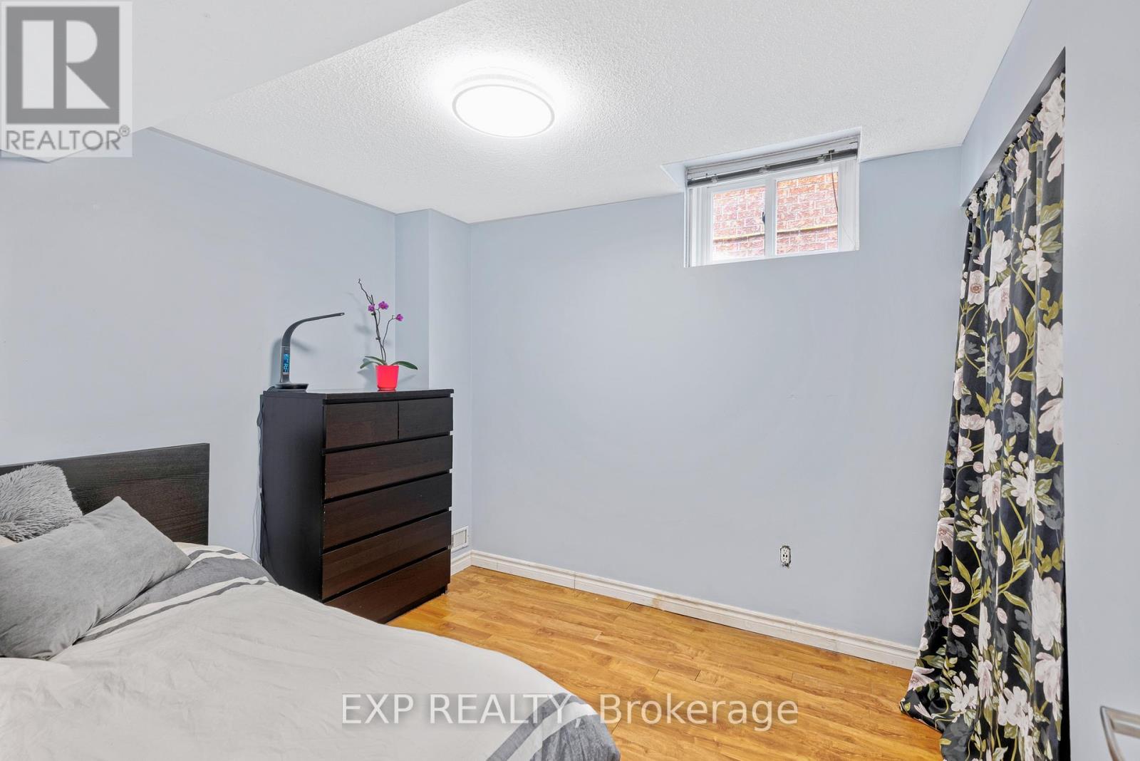 19 Silkwood Crescent, Brampton, Ontario  L6X 4L1 - Photo 22 - W12156856