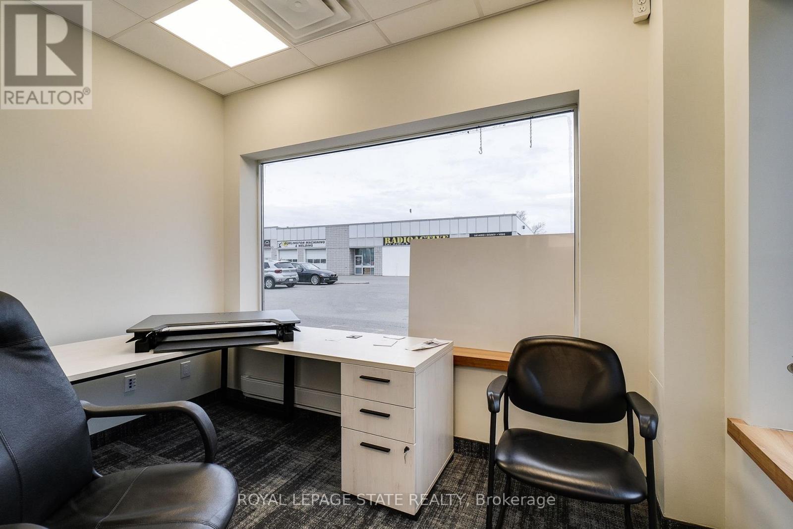 1 - 3485 Harvester Road, Burlington, Ontario  L7N 3T3 - Photo 16 - W12160047