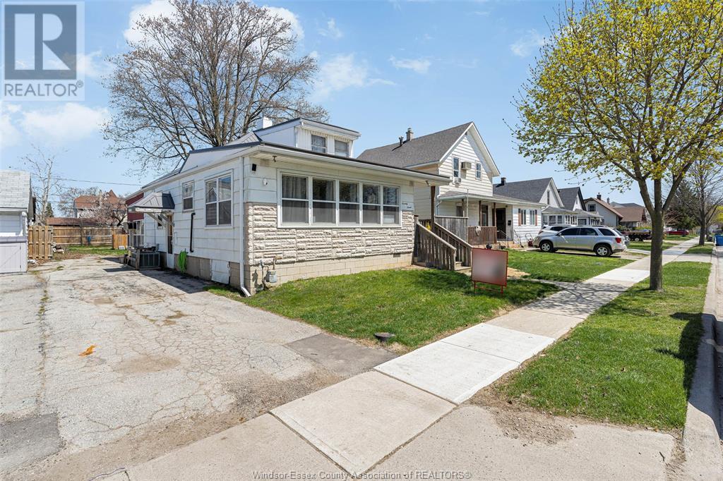 MLS# 25012877: 77 MILL STREET East, Leamington, Canada