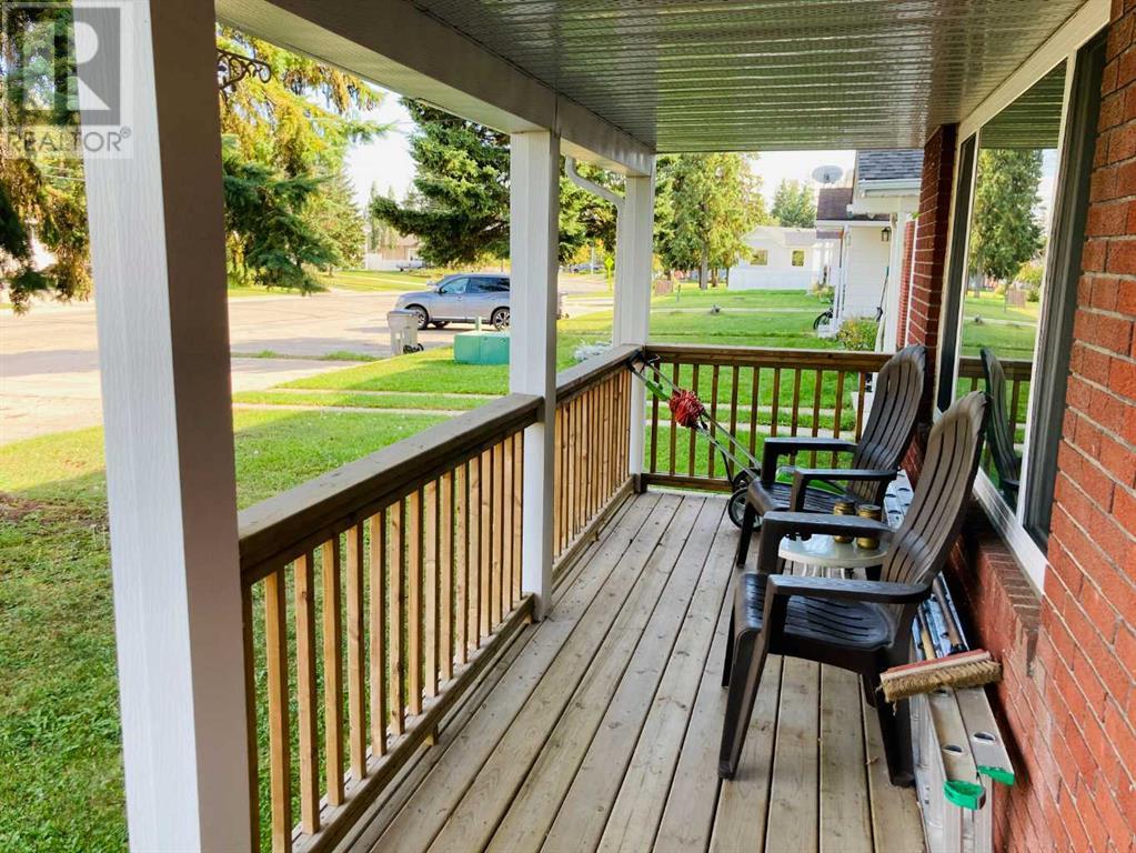 Property at 10 Blueberry Drive image 2