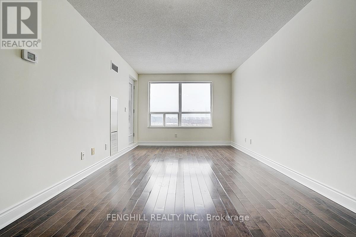 709 - 37 Galleria Parkway, Markham, Ontario  L3T 0A5 - Photo 4 - N12168224
