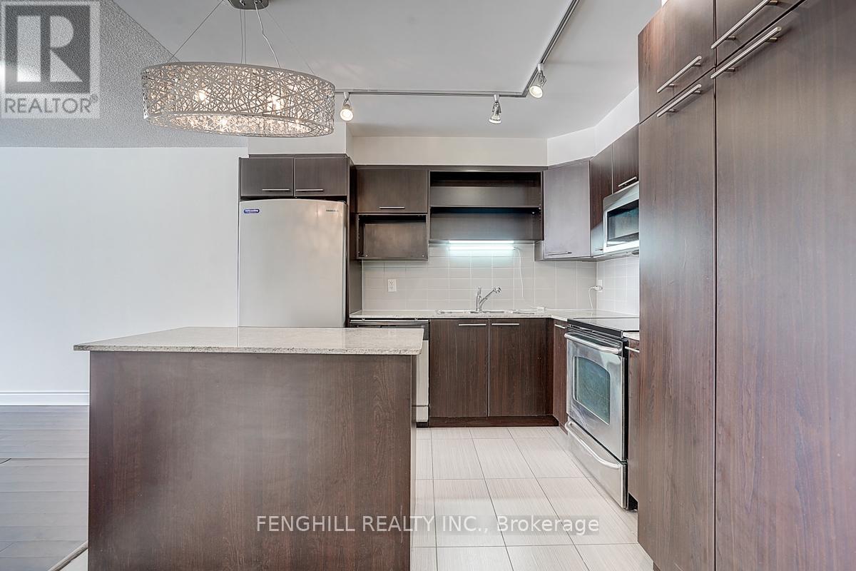 709 - 37 Galleria Parkway, Markham, Ontario  L3T 0A5 - Photo 8 - N12168224