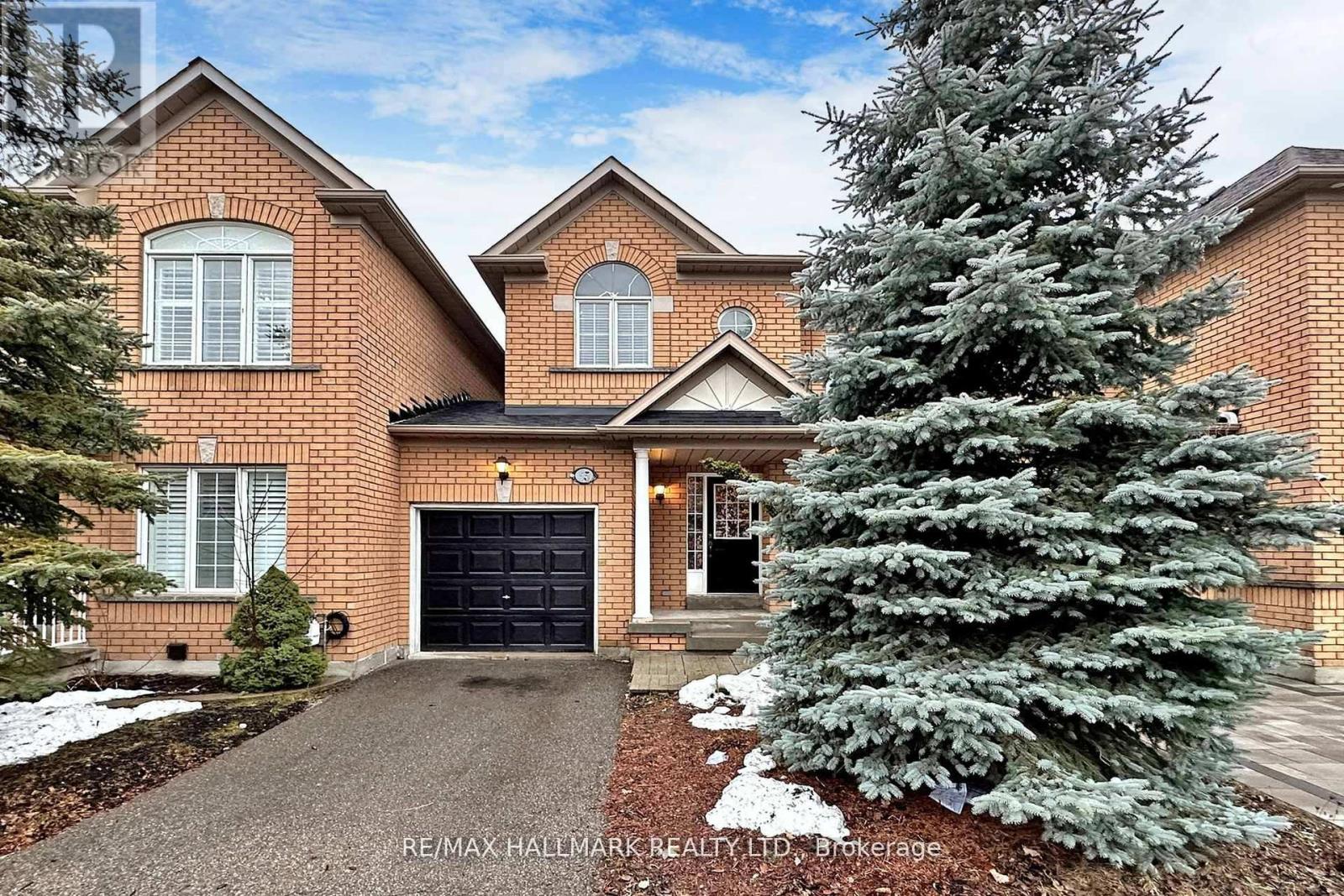 55 WALKVIEW CRESCENT, Richmond Hill, Ontario