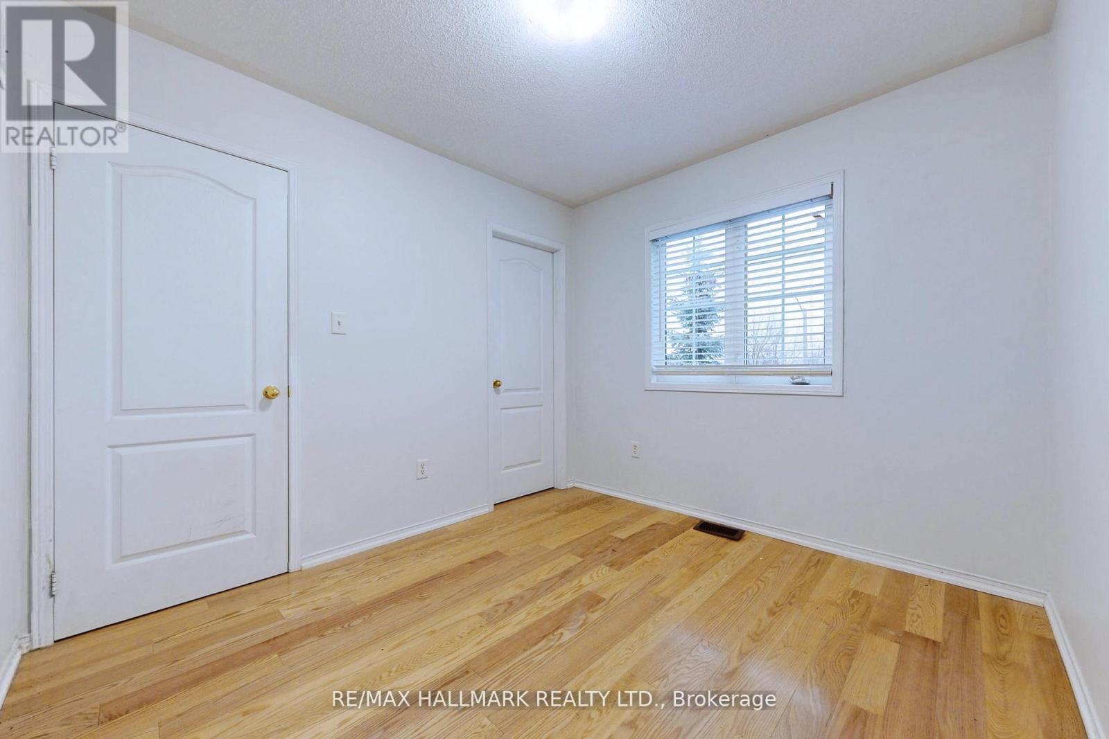 55 Walkview Crescent, Richmond Hill, Ontario  L4E 4H6 - Photo 27 - N12168301