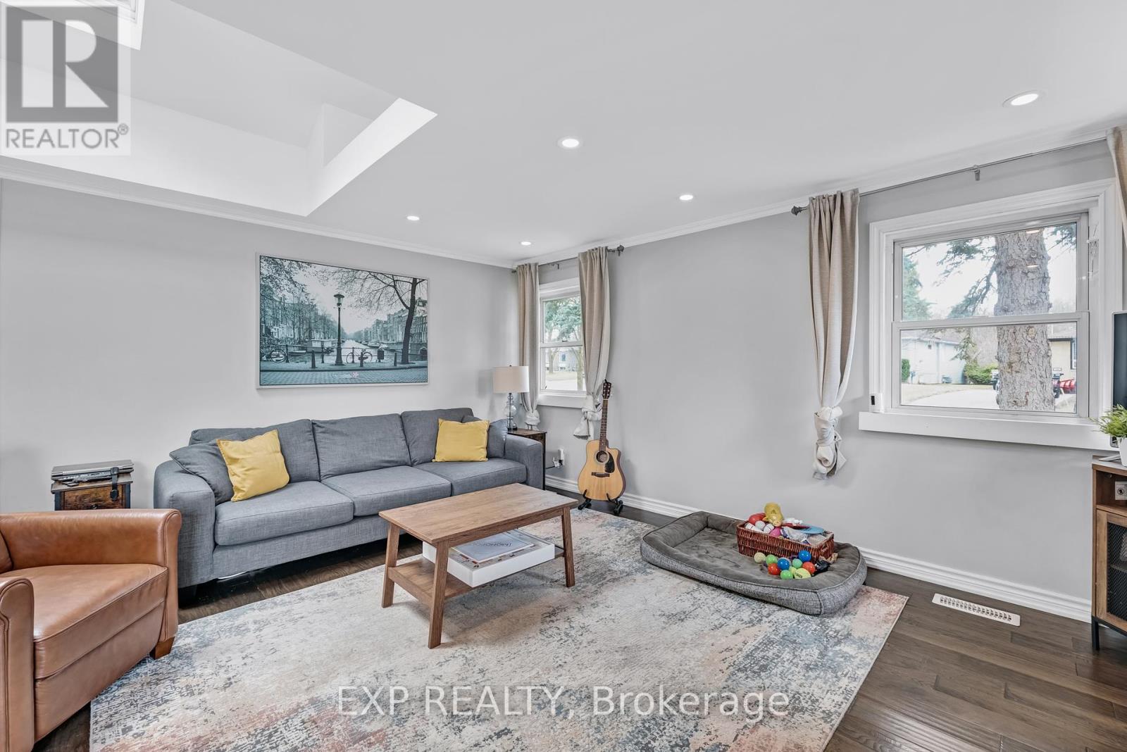 93 Lundy's Lane, Newmarket, Ontario  L3Y 3R9 - Photo 6 - N12168318