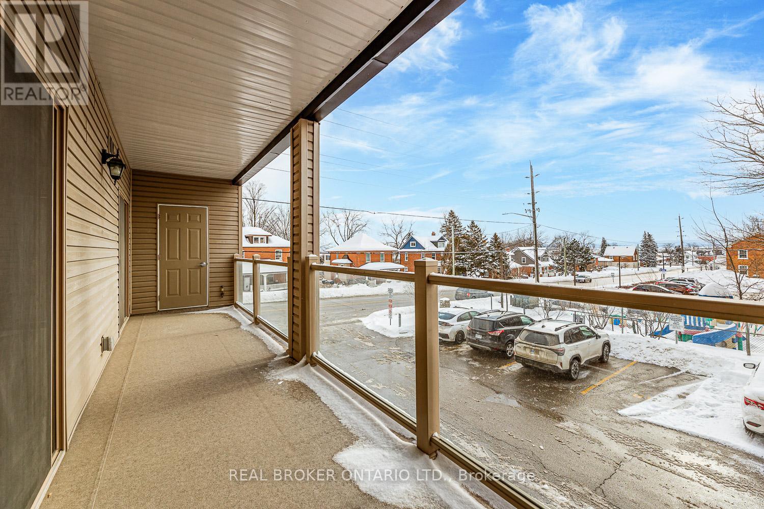 101 - 128 Barrie Street, Bradford West Gwillimbury, Ontario  L3Z 1L1 - Photo 27 - N12168354