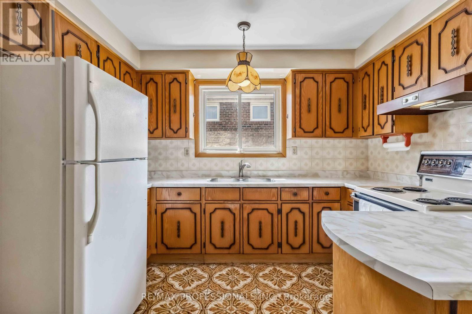 525 Woodbridge Avenue, Vaughan (West Woodbridge), Ontario  L4L 2T6 - Photo 16 - N12168436