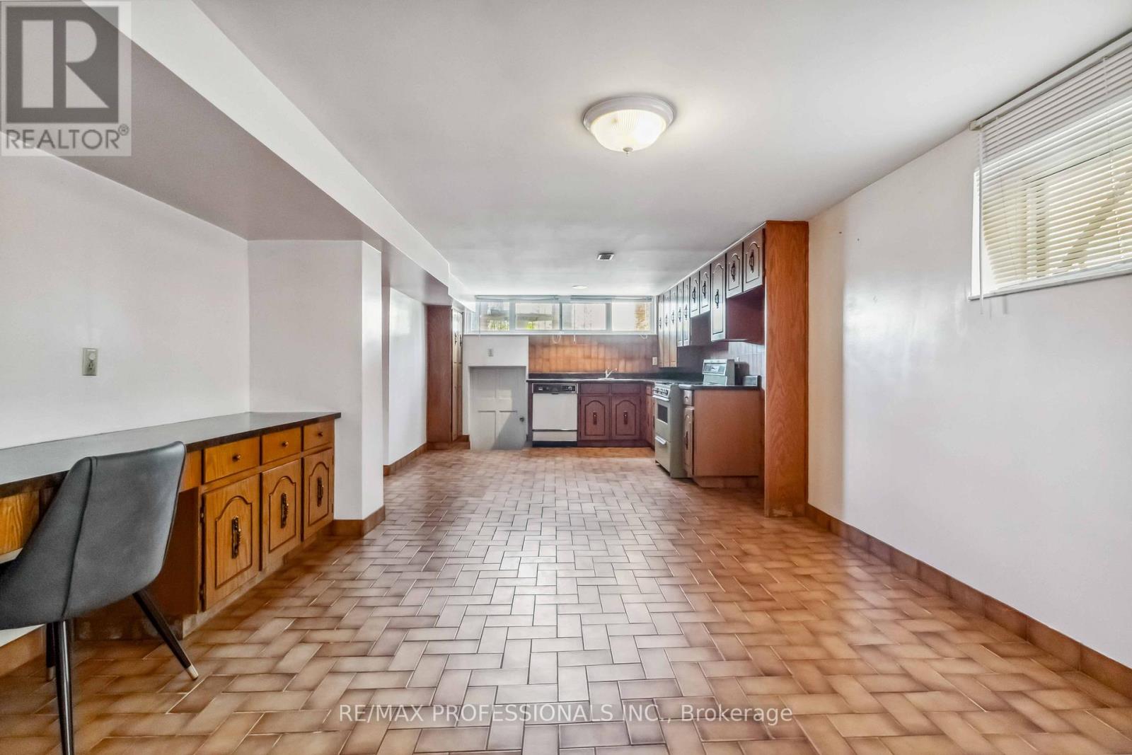 525 Woodbridge Avenue, Vaughan (West Woodbridge), Ontario  L4L 2T6 - Photo 27 - N12168436