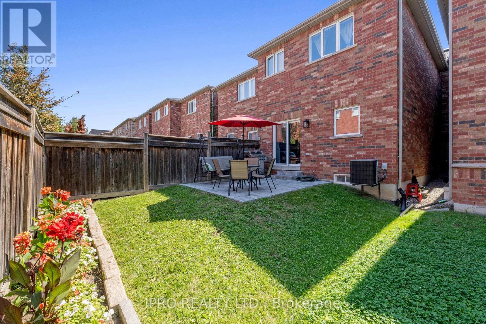 26 Neuchatel Avenue, Vaughan, Ontario  L4H 2Y2 - Photo 38 - N12168441