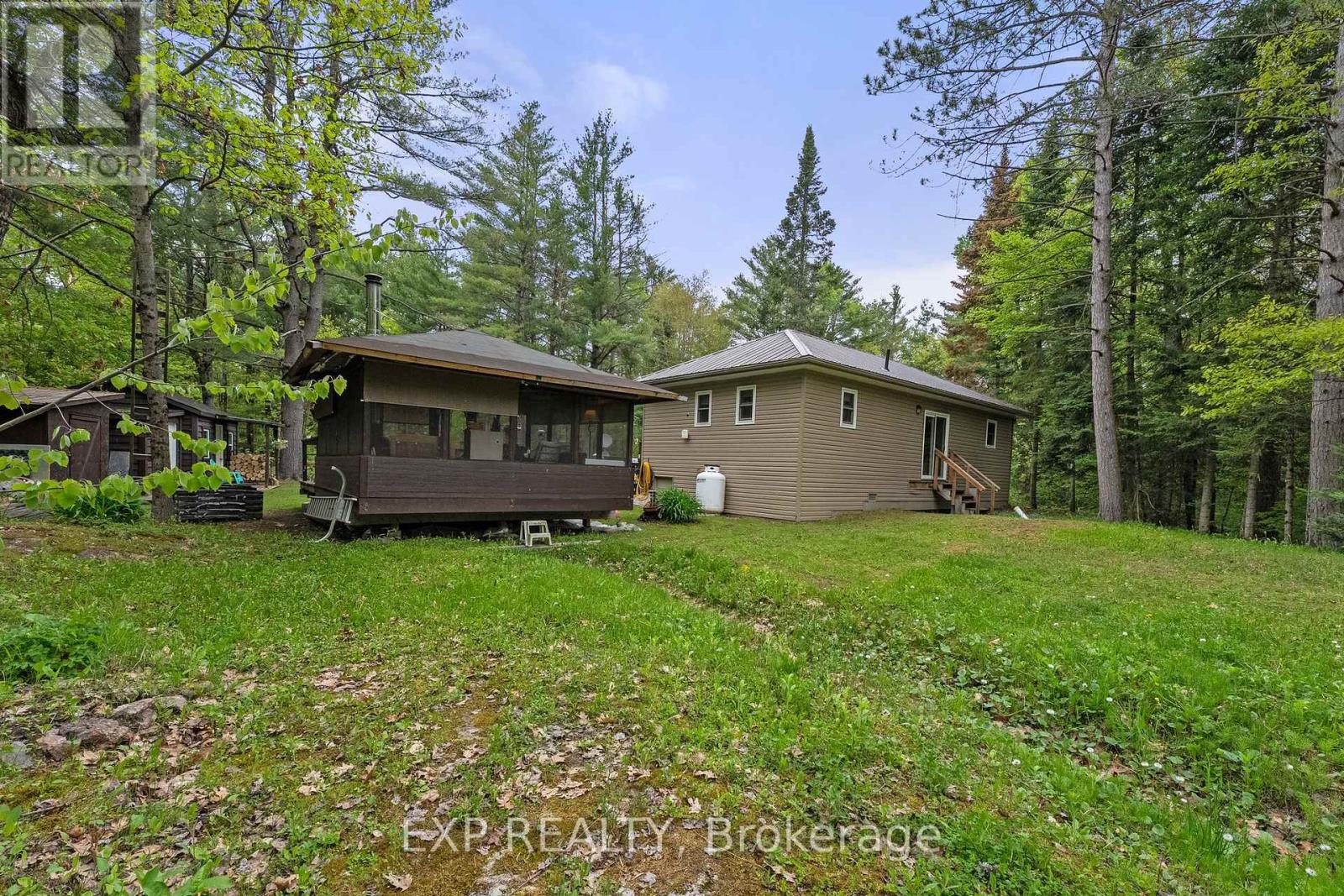 6566 Pioneer Village Lane, Ramara, Ontario  L0K 1W0 - Photo 19 - S12168164