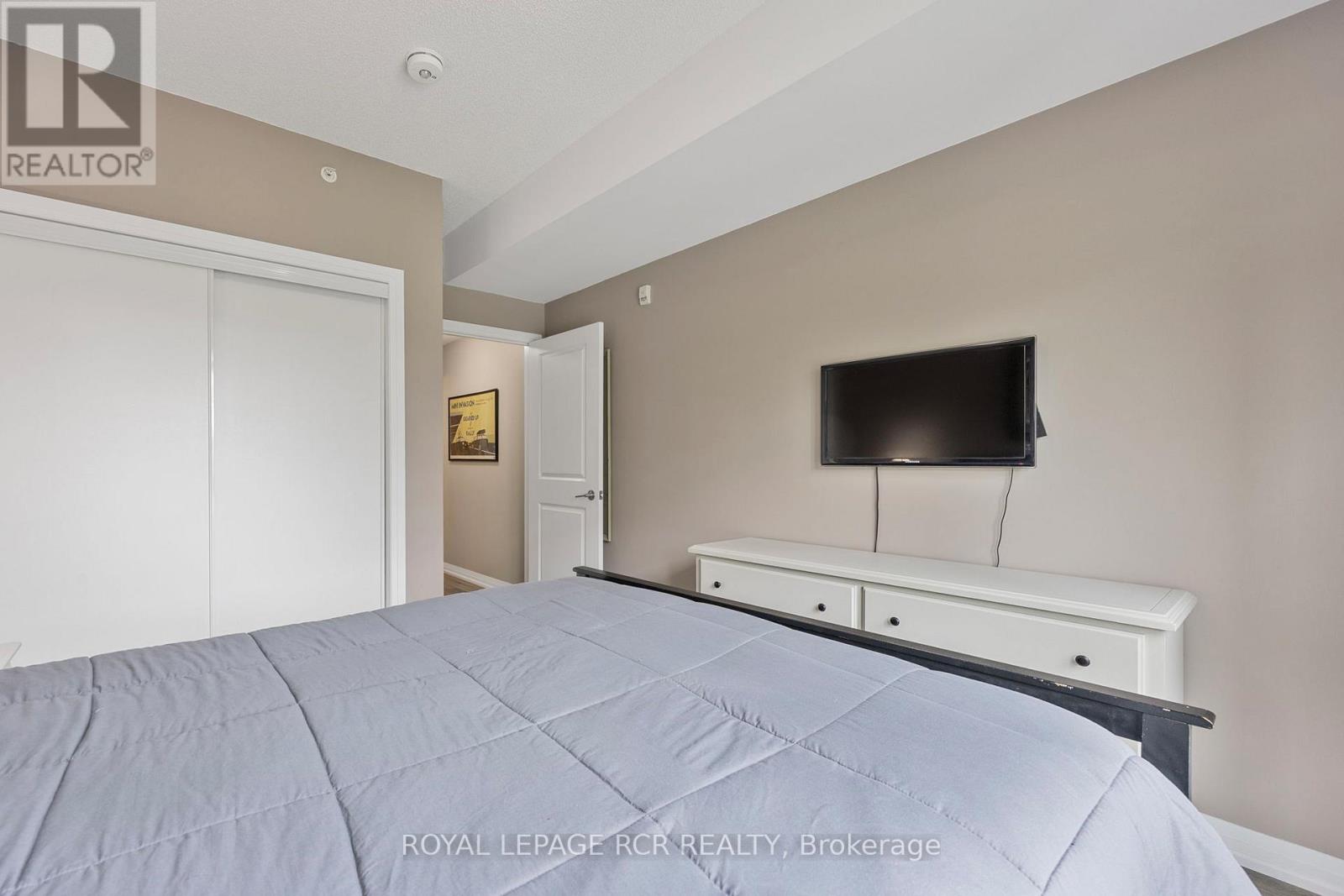 203 - 304 Essa Road, Barrie (0 West), Ontario  L9J 0H4 - Photo 31 - S12168183