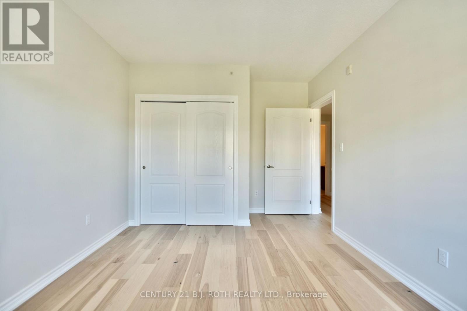 205 - 39 Ferndale Drive S, Barrie, Ontario  L4N 5T5 - Photo 17 - S12168244