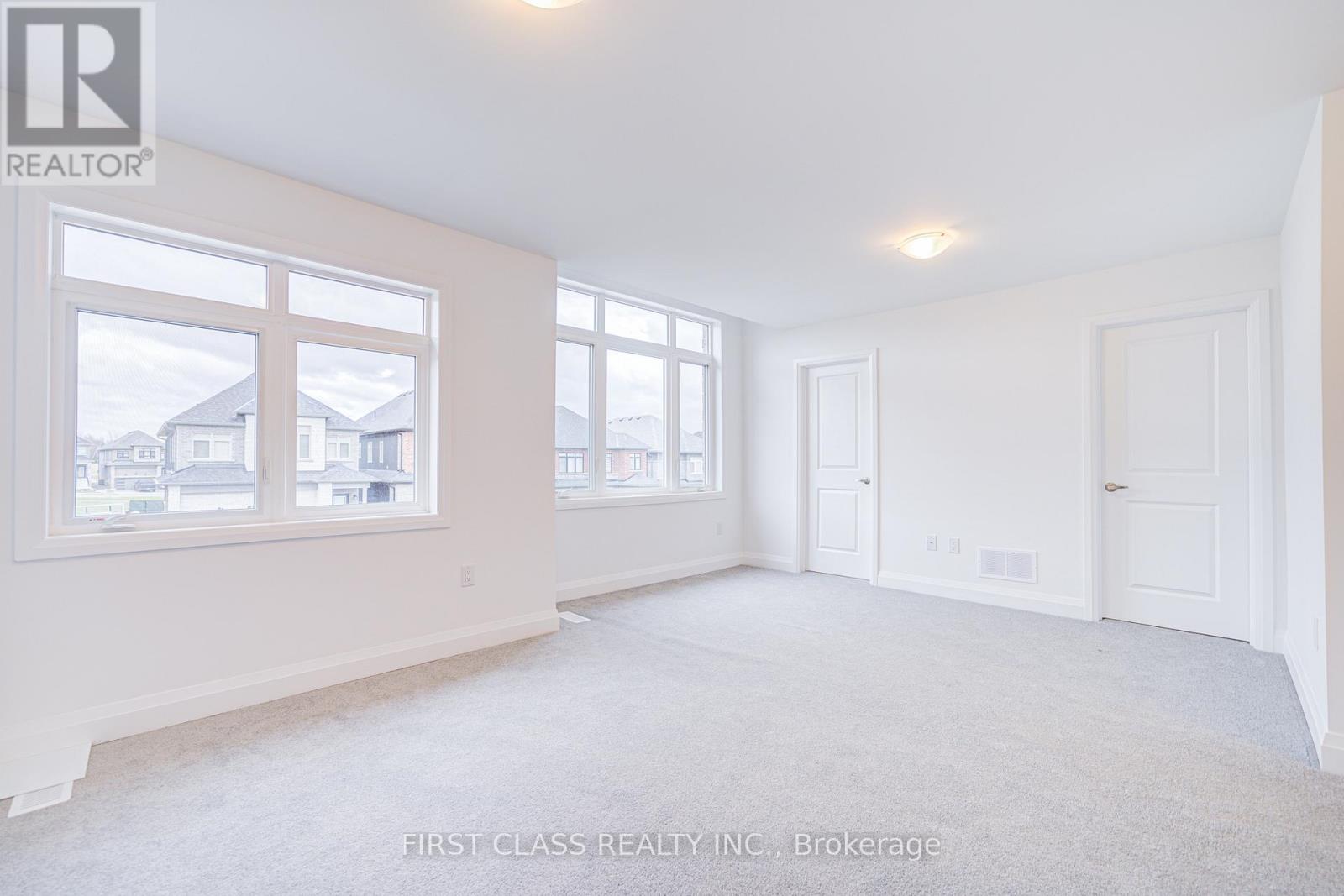 12 Barnyard Trail, Barrie, Ontario  L9J 0Y1 - Photo 20 - S12168275
