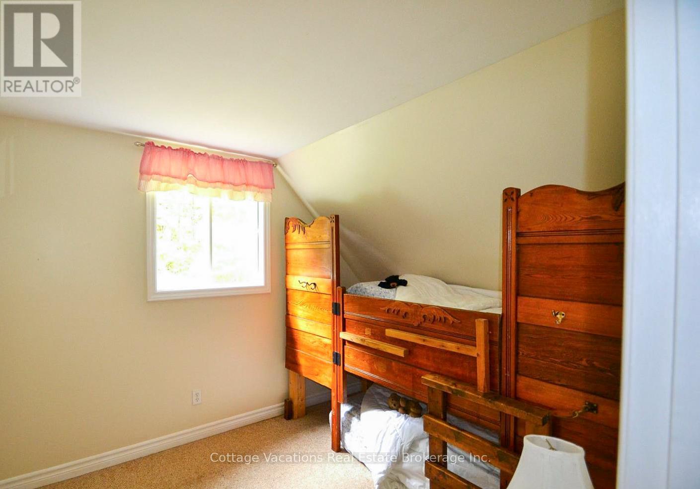 527 Aspdin Road, Huntsville, Ontario  P1H 1Y4 - Photo 28 - X12161627