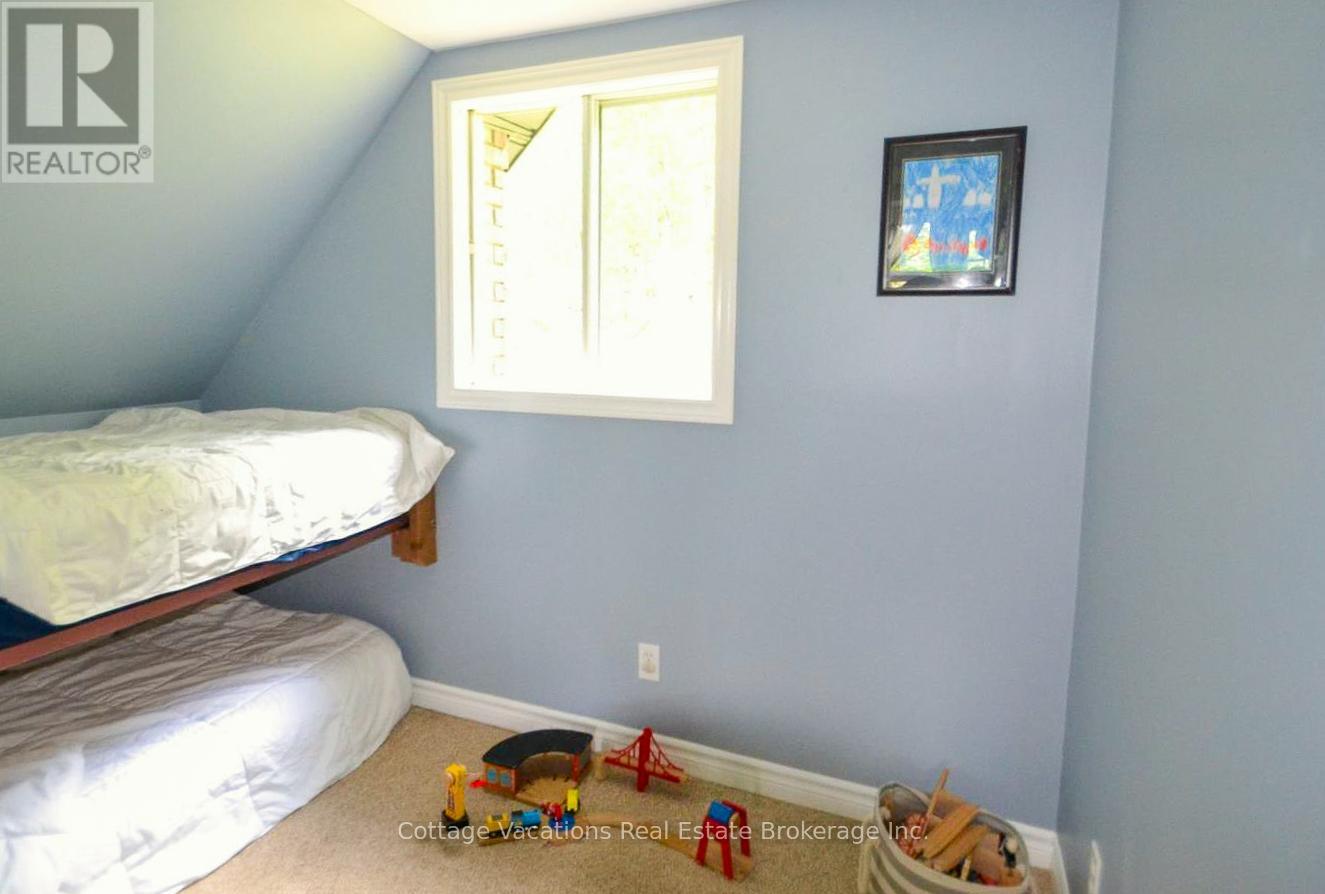 527 Aspdin Road, Huntsville, Ontario  P1H 1Y4 - Photo 29 - X12161627