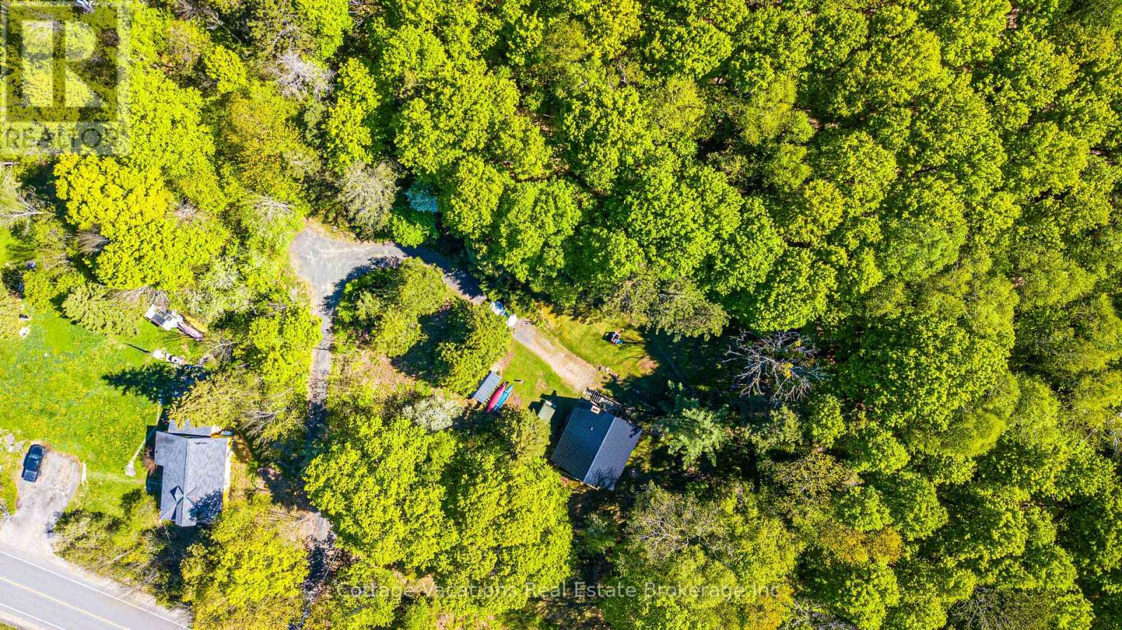 527 Aspdin Road, Huntsville, Ontario  P1H 1Y4 - Photo 6 - X12161627